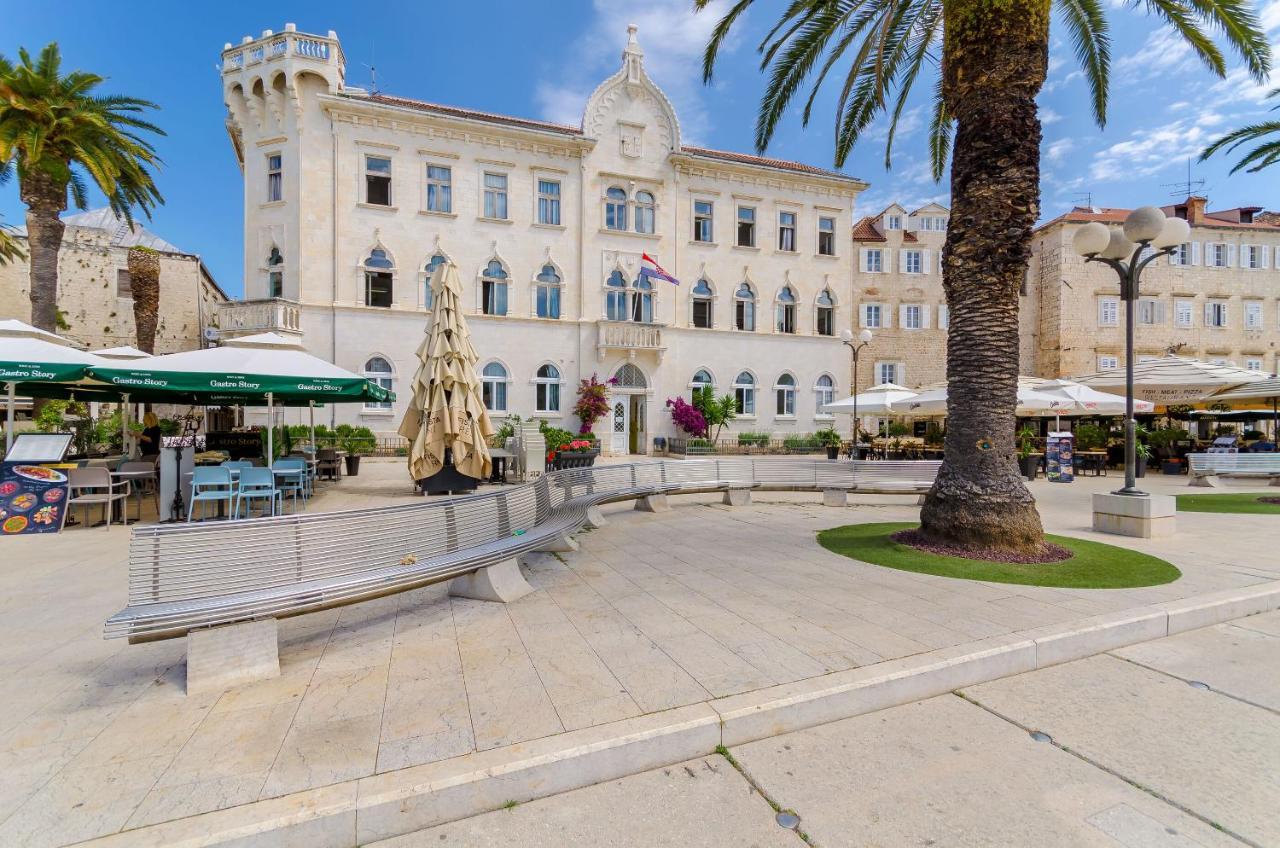 Apartments Old Town Трогір Екстер'єр фото