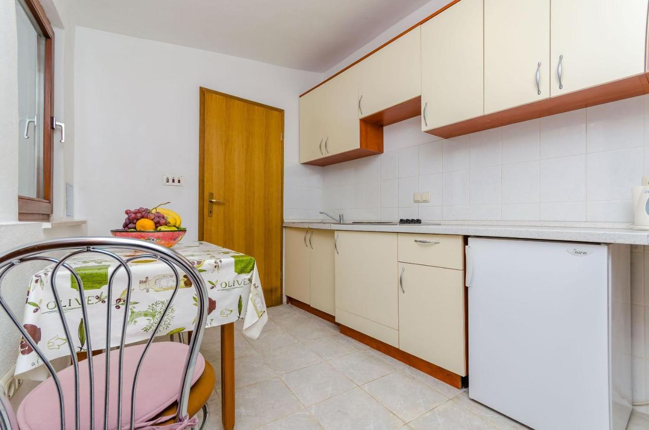 Apartments Old Town Трогір Екстер'єр фото