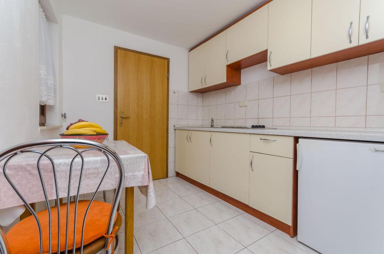 Apartments Old Town Трогір Екстер'єр фото