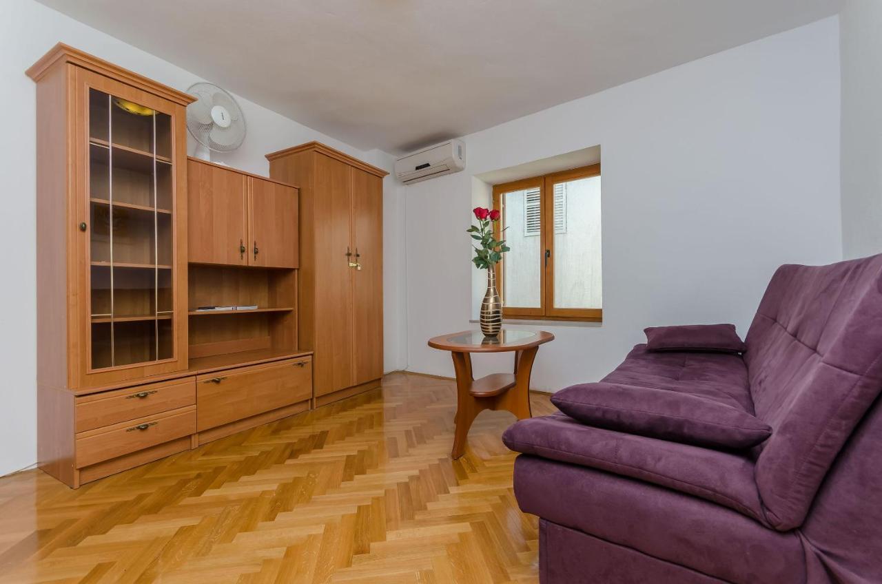 Apartments Old Town Трогір Екстер'єр фото
